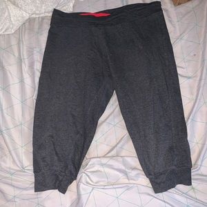 capri style leggings